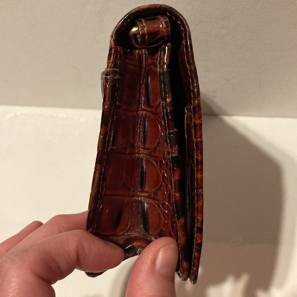 Brahmin minuette bag in pecan. Missing strap - Picture 11 of 11